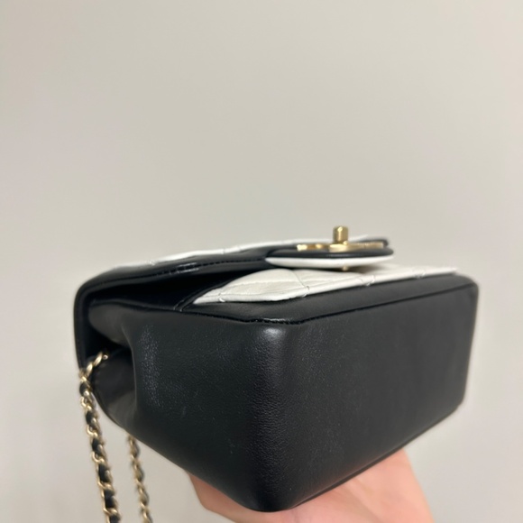 Chanel square mini single flap - Picture 15 of 16